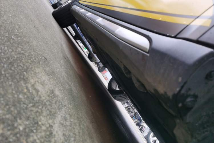 Used Mercedes-Benz GLA AMG 2015 AMG GLA 45 4MATIC Right Side Sill