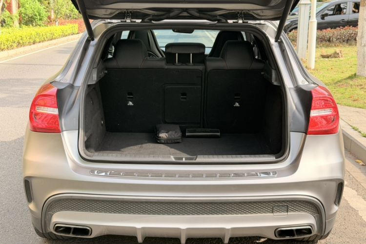 Used Mercedes-Benz GLA AMG 2015 AMG GLA 45 4MATIC Trunk
