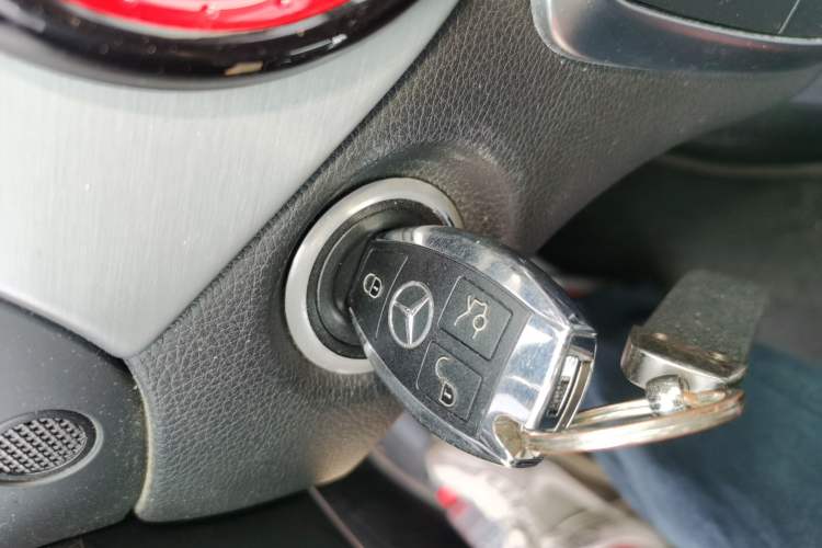 Used Mercedes-Benz GLA AMG 2015 AMG GLA 45 4MATIC Vehicle Key