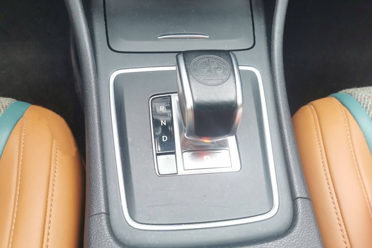 Used Mercedes-Benz GLA AMG 2015 AMG GLA 45 4MATIC Gear Lever