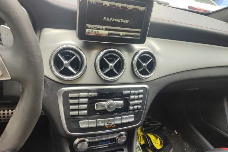 Used Mercedes-Benz GLA AMG 2015 AMG GLA 45 4MATIC Audio And AC Panel