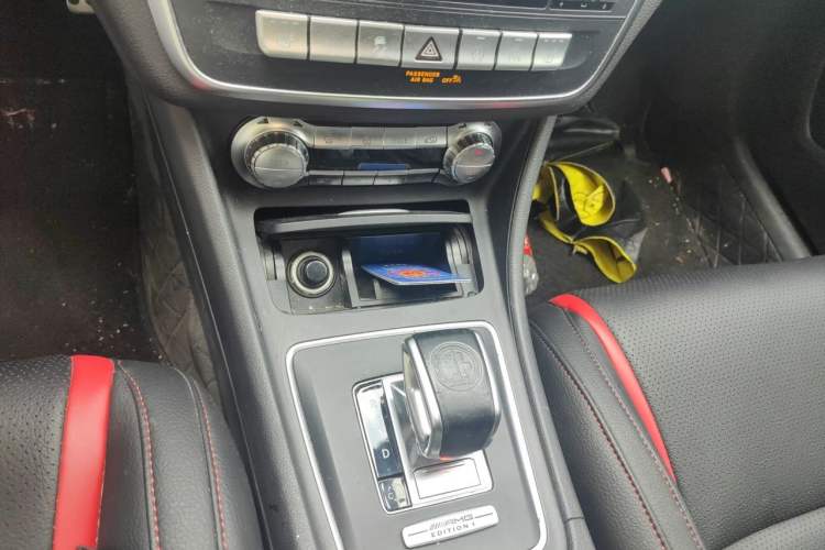 Used Mercedes-Benz GLA AMG 2015 AMG GLA 45 4MATIC Gear Lever