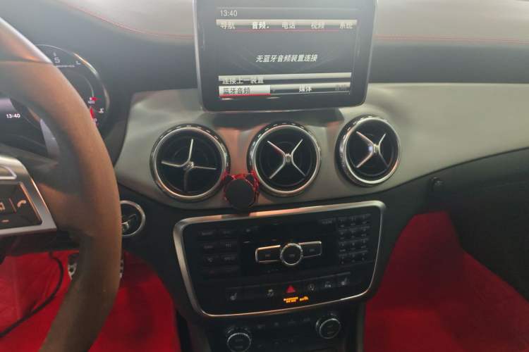 Used Mercedes-Benz GLA AMG 2015 AMG GLA 45 4MATIC Audio And AC Panel
