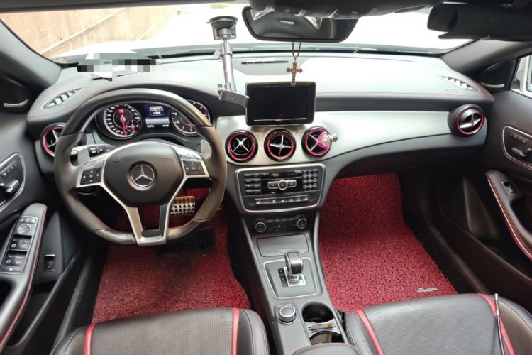 Used Mercedes-Benz GLA AMG 2015 AMG GLA 45 4MATIC Center Console