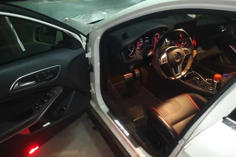 Used Mercedes-Benz GLA AMG 2015 AMG GLA 45 4MATIC Driver Seat