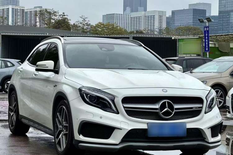 Used Mercedes-Benz GLA AMG 2015 AMG GLA 45 4MATIC Exterior 2