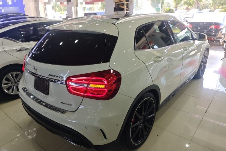 Used Mercedes-Benz GLA AMG 2015 AMG GLA 45 4MATIC Exterior 5