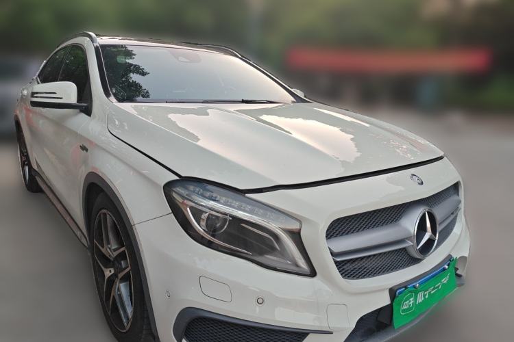 Used Mercedes-Benz GLA AMG 2015 AMG GLA 45 4MATIC Front Right 45 Deg