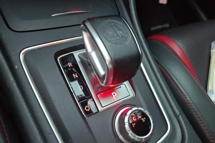 Used Mercedes-Benz GLA AMG 2015 AMG GLA 45 4MATIC Gear Lever