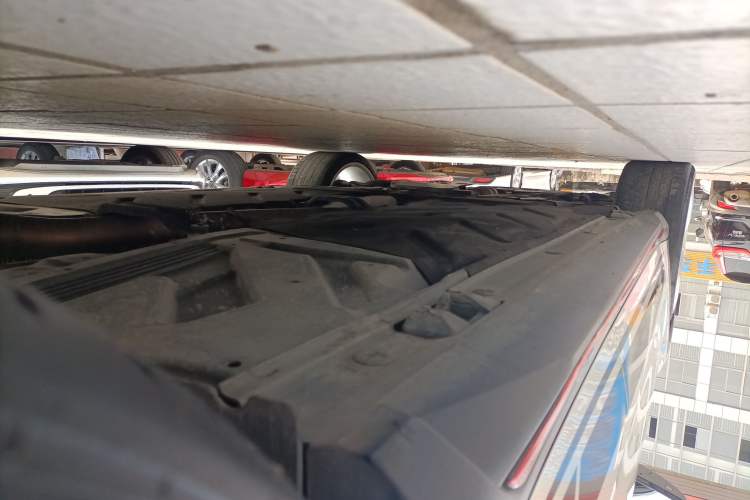 Used Mercedes-Benz GLA AMG 2015 AMG GLA 45 4MATIC Left Side Sill