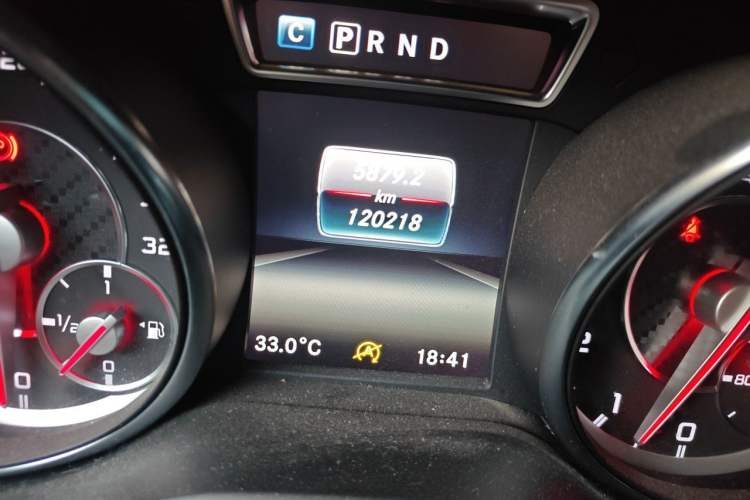 Used Mercedes-Benz GLA AMG 2015 AMG GLA 45 4MATIC Odometer Close Up