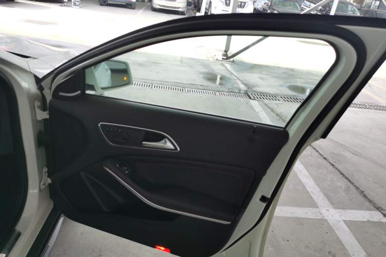 Used Mercedes-Benz GLA AMG 2015 AMG GLA 45 4MATIC Right Front Door Interior