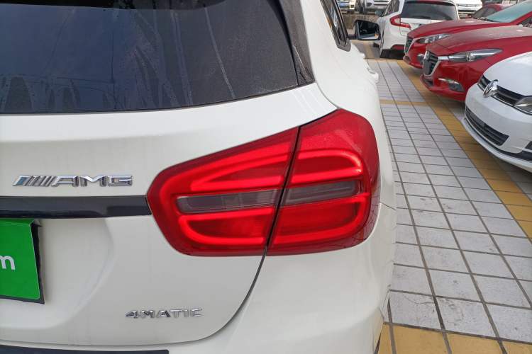 Used Mercedes-Benz GLA AMG 2015 AMG GLA 45 4MATIC Right Rear Taillight