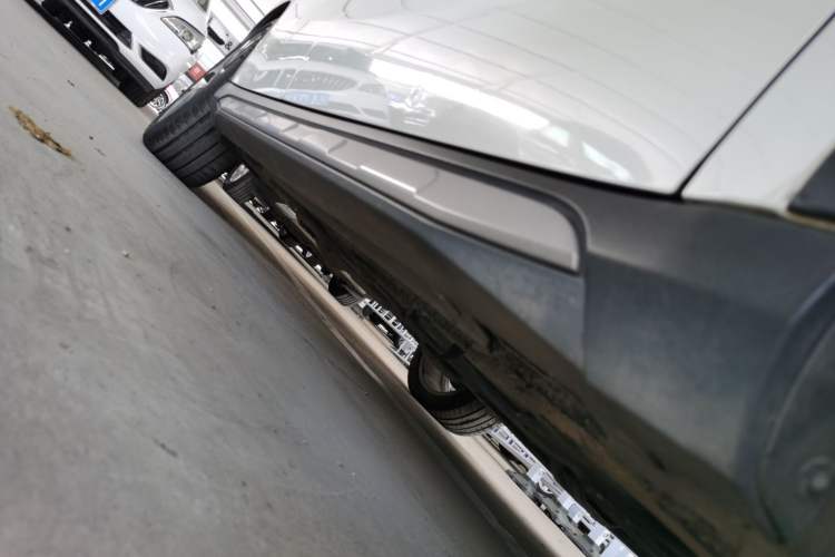 Used Mercedes-Benz GLA AMG 2015 AMG GLA 45 4MATIC Right Side Sill