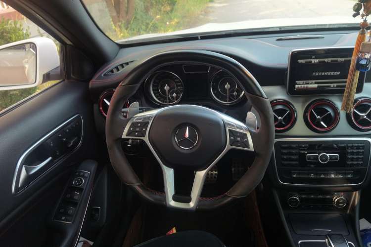 Used Mercedes-Benz GLA AMG 2015 AMG GLA 45 4MATIC Steering Wheel
