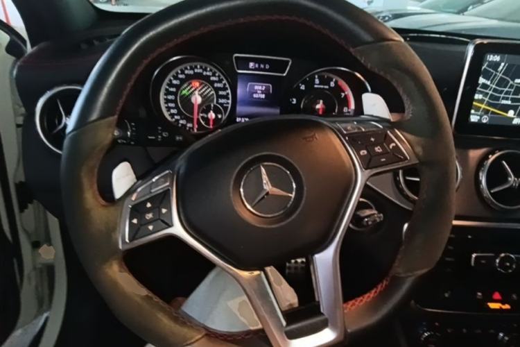 Used Mercedes-Benz GLA AMG 2015 AMG GLA 45 4MATIC Steering Wheel