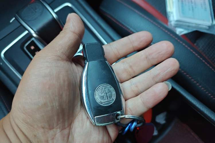 Used Mercedes-Benz GLA AMG 2015 AMG GLA 45 4MATIC Vehicle Key