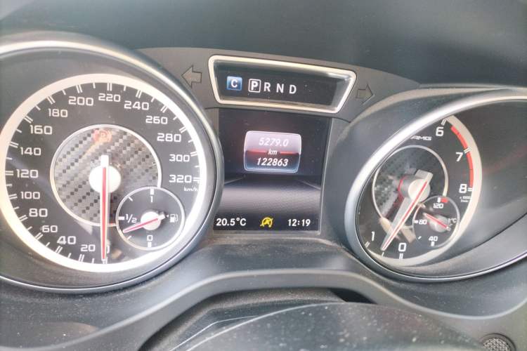 Used Mercedes-Benz GLA AMG 2016 AMG GLA 45 4MATIC Odometer Close Up