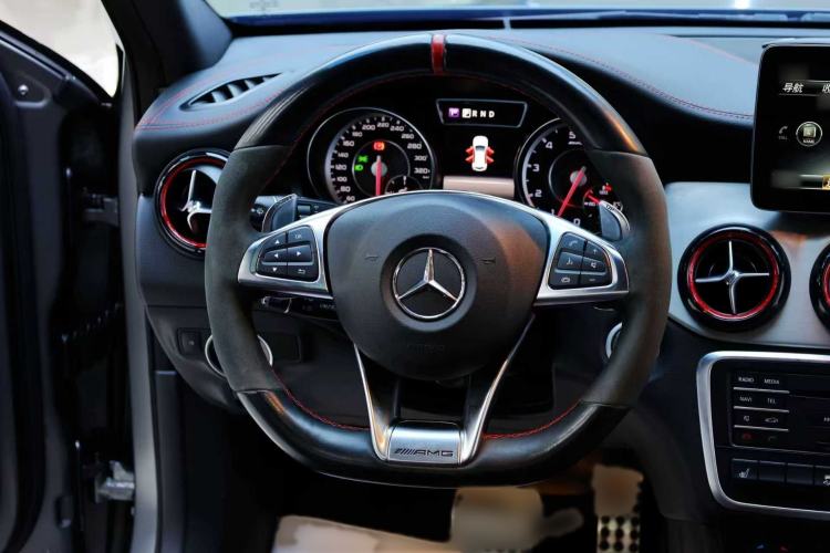 Used Mercedes-Benz GLA AMG 2016 AMG GLA 45 4MATIC Steering Wheel