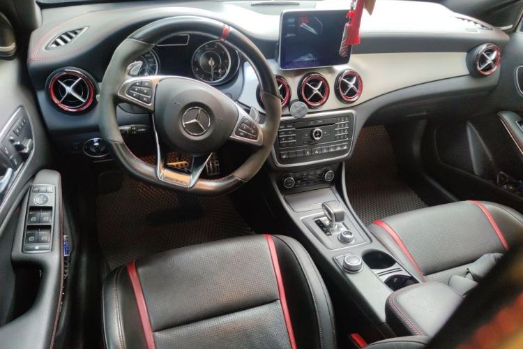 Used Mercedes-Benz GLA AMG 2016 AMG GLA 45 4MATIC Center Console