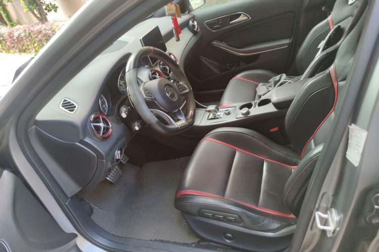 Used Mercedes-Benz GLA AMG 2016 AMG GLA 45 4MATIC Left Front Seat