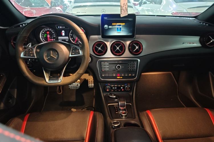 Used Mercedes-Benz GLA AMG 2016 AMG GLA 45 4MATIC Center Console