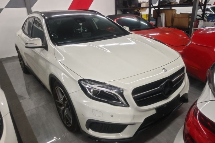 Used Mercedes-Benz GLA AMG 2016 AMG GLA 45 4MATIC Front Right 45 Deg