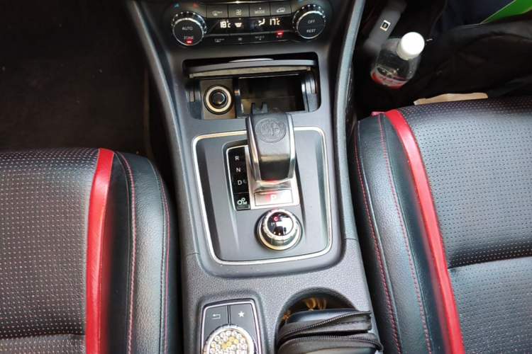 Used Mercedes-Benz GLA AMG 2016 AMG GLA 45 4MATIC Gear Lever