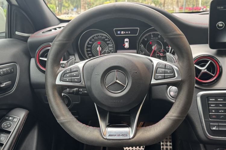 Used Mercedes-Benz GLA AMG 2016 AMG GLA 45 4MATIC Interior 2