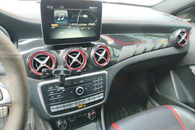 Used Mercedes-Benz GLA AMG 2017 Facelifted AMG GLA 45 4MATIC Audio And AC Panel