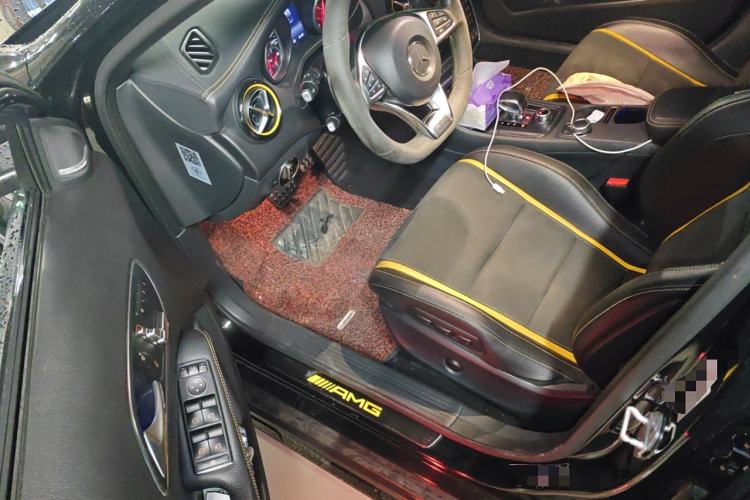 Used Mercedes-Benz GLA AMG 2017 AMG GLA 45 4MATIC Night Thunder Limited Edition Driver Seat