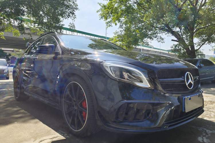 Used Mercedes-Benz GLA AMG 2017 Facelifted AMG GLA 45 4MATIC Exterior 2