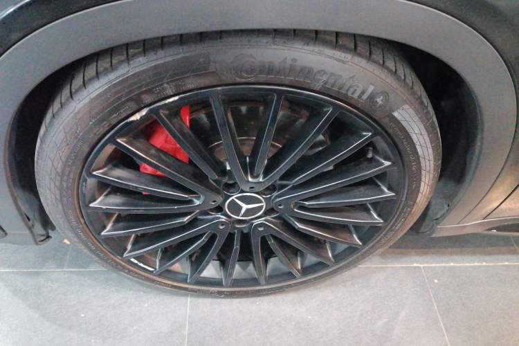 Used Mercedes-Benz GLA AMG 2017 Facelifted AMG GLA 45 4MATIC Exterior 4