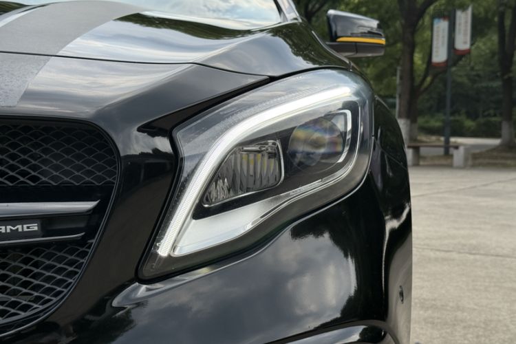 Used Mercedes-Benz GLA AMG 2017 AMG GLA 45 4MATIC Night Thunder Limited Edition Exterior 7