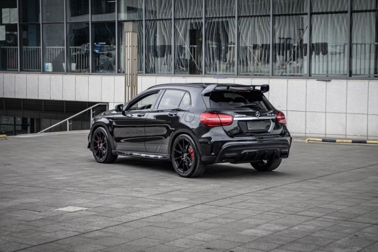 Used Mercedes-Benz GLA AMG 2017 Facelifted AMG GLA 45 4MATIC Exterior 7