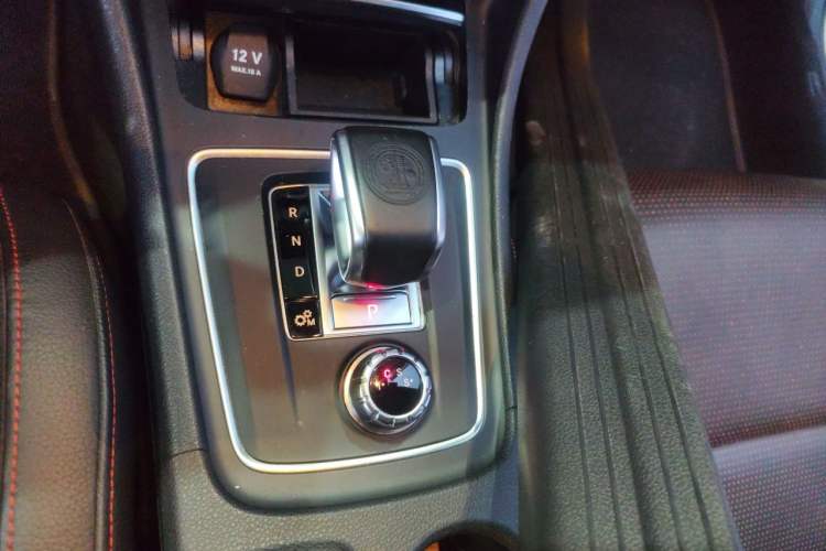 Used Mercedes-Benz GLA AMG 2017 Facelifted AMG GLA 45 4MATIC Gear Lever