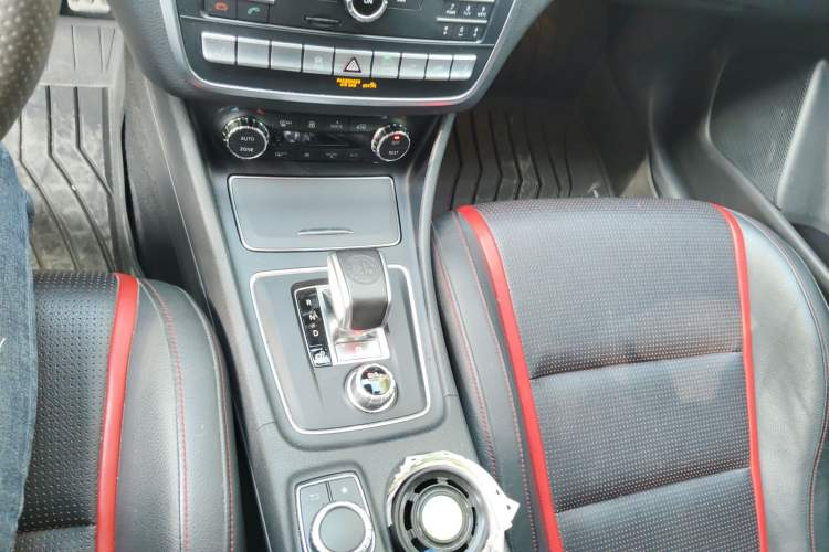 Used Mercedes-Benz GLA AMG 2017 Facelifted AMG GLA 45 4MATIC Gear Lever