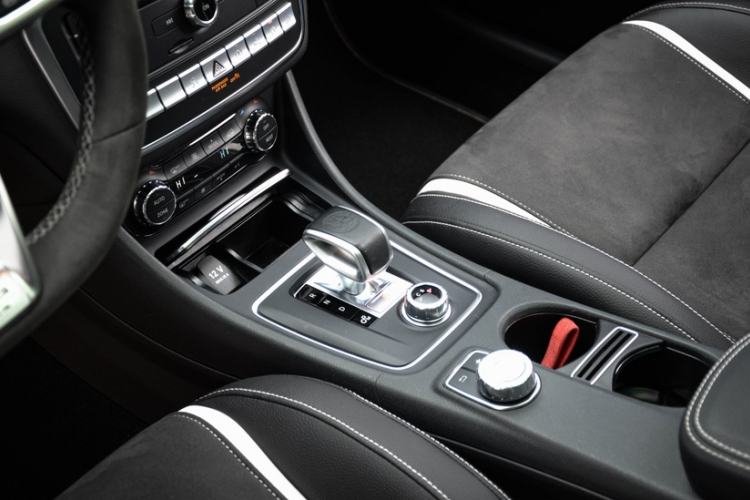 Used Mercedes-Benz GLA AMG 2017 Facelifted AMG GLA 45 4MATIC Interior 10