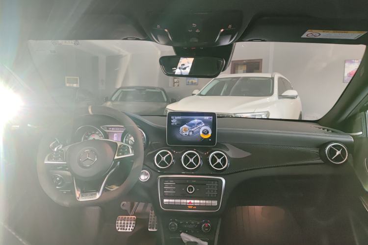 Used Mercedes-Benz GLA AMG 2017 Facelifted AMG GLA 45 4MATIC Interior 2