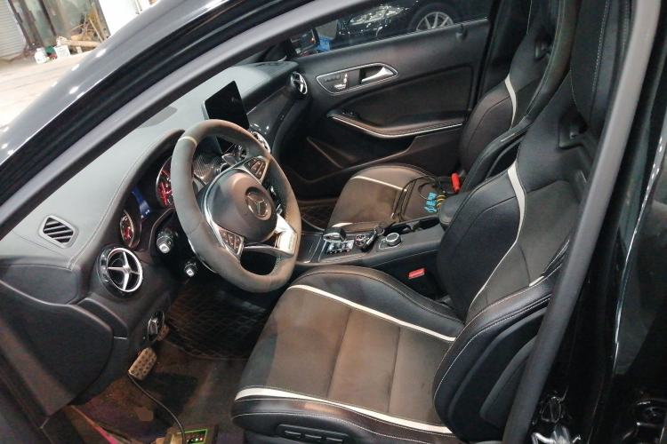 Used Mercedes-Benz GLA AMG 2017 Facelifted AMG GLA 45 4MATIC Left Front Seat