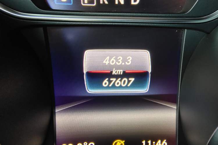 Used Mercedes-Benz GLA AMG 2017 Facelifted AMG GLA 45 4MATIC Odometer Close Up