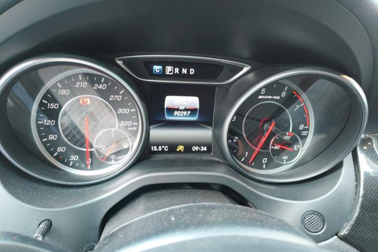 Used Mercedes-Benz GLA AMG 2017 Facelifted AMG GLA 45 4MATIC Odometer Close Up