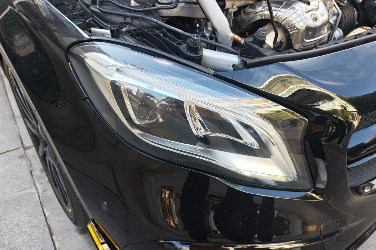 Used Mercedes-Benz GLA AMG 2017 AMG GLA 45 4MATIC Night Thunder Limited Edition Right Front Headlight