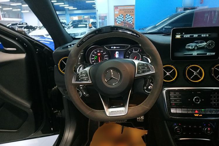 Used Mercedes-Benz GLA AMG 2017 AMG GLA 45 4MATIC Night Thunder Limited Edition Steering Wheel