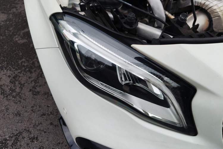 Used Mercedes-Benz GLA AMG 2017 Facelifted AMG GLA 45 4MATIC Right Front Headlight