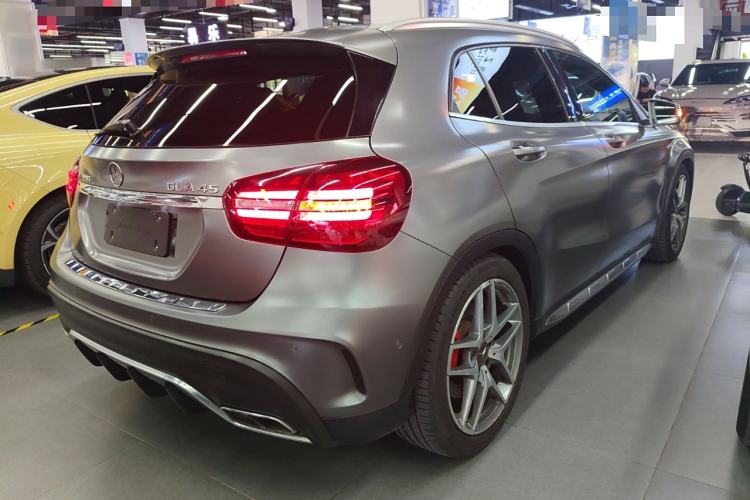 Used Mercedes-Benz GLA AMG 2017 Facelifted AMG GLA 45 4MATIC Exterior 3