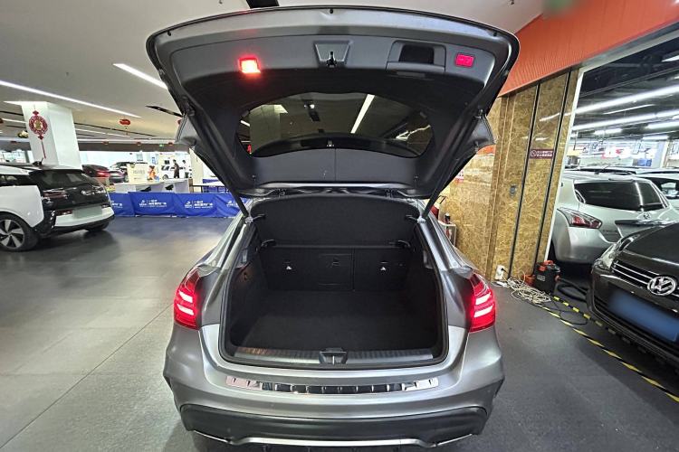 Used Mercedes-Benz GLA AMG 2017 Facelifted AMG GLA 45 4MATIC Exterior 7