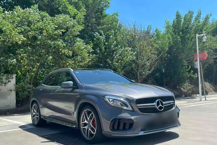 Used Mercedes-Benz GLA AMG 2017 Facelifted AMG GLA 45 4MATIC Front Right 45 Deg