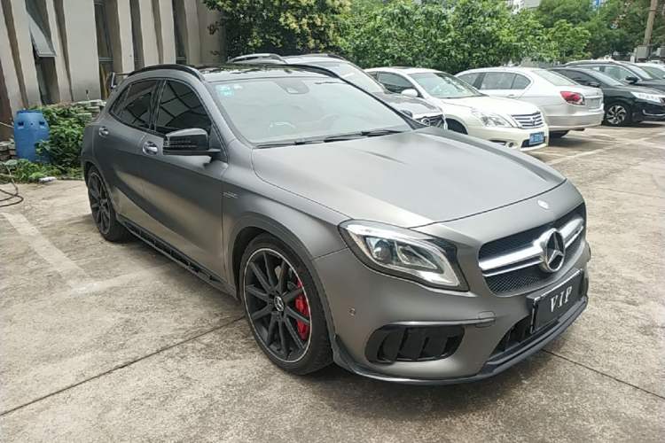 Used Mercedes-Benz GLA AMG 2017 Facelifted AMG GLA 45 4MATIC Front Right 45 Deg