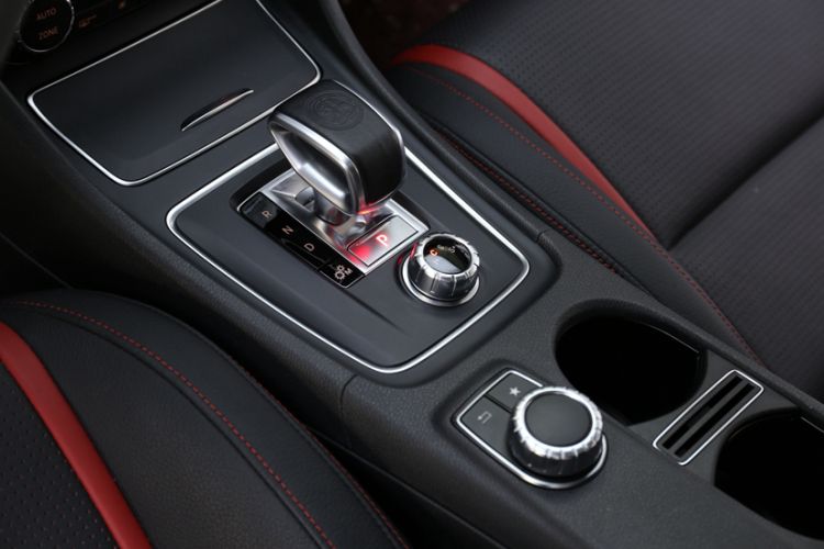 Used Mercedes-Benz GLA AMG 2017 Facelifted AMG GLA 45 4MATIC Gear Lever